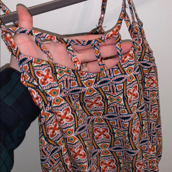 patterned romper - Picture 3 of 3